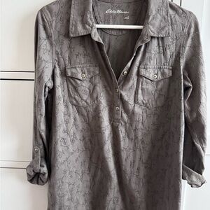 Eddie Bauer Gray Floral Shirt women’s size S
